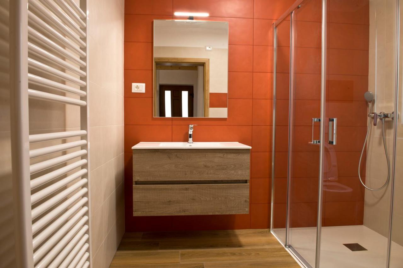 Apartmaji Tanto Malovse Crnice Luaran gambar