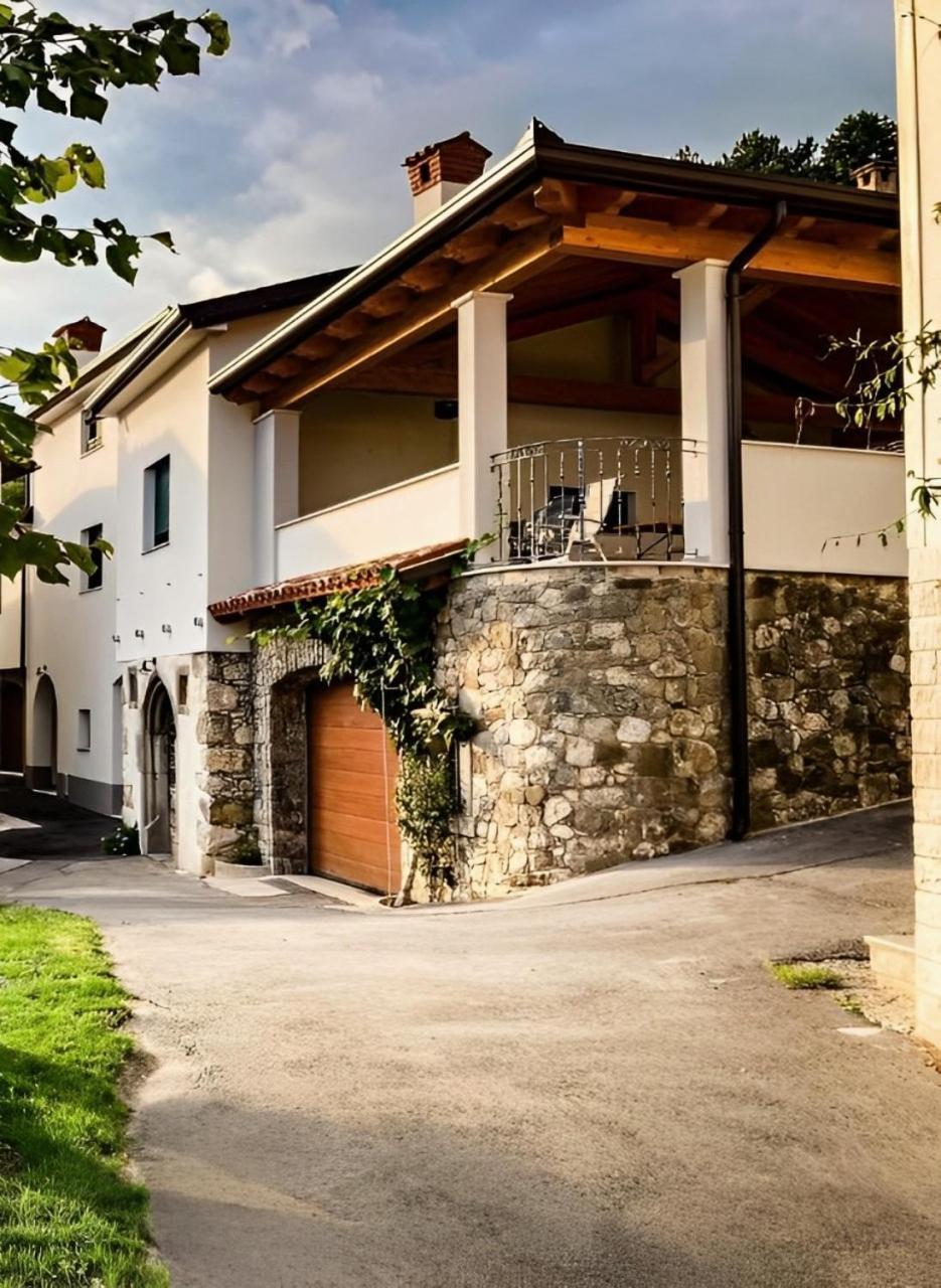 Apartmaji Tanto Malovse Crnice Luaran gambar